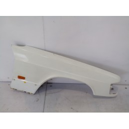 Parafango anteriore Destro Mercedes E190 W124