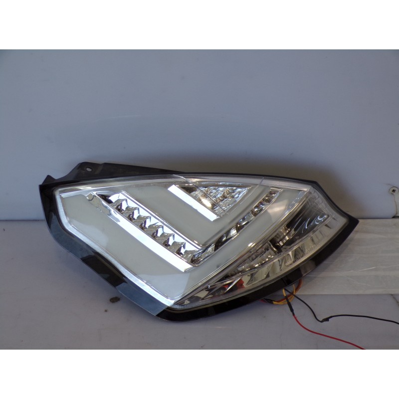 Fanale sinistro Ford Fiesta 6 restyling 2014