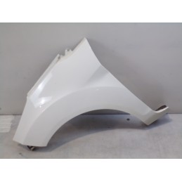 Parafango anteriore Sinistro Ford Fiesta 6 2011