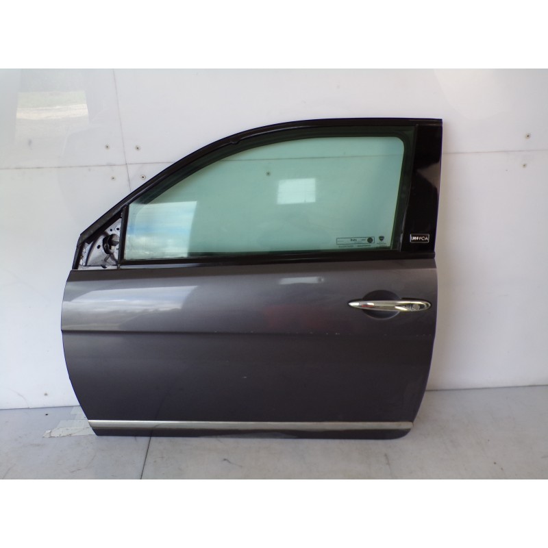 Portiera sinistra Lancia Ypsilon 2011 cod 51703011