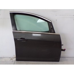 Portiera anteriore destra Opel Astra J 2011