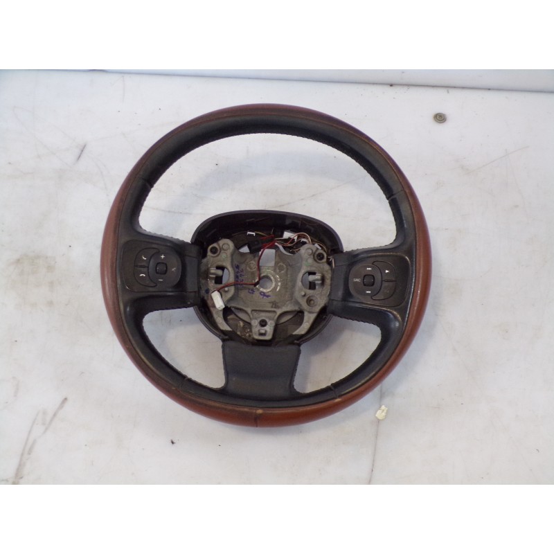 Volante con comandi Fiat 500L 2017