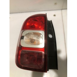 Fanale posteriore sinistro Dacia Duster 2016
