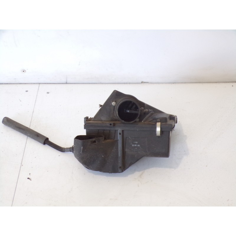 Scatola filtro aria BMW X1 E84 2.0 tdi 2013 Scatola filtro aria BMW X1 E84 2.0 tdi 2013
