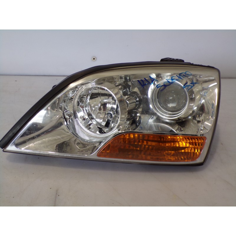 Faro anteriore sinistro Kia Sorento 2008