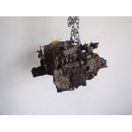 Cambio manuale Peugeot 2008 1.2 benzina 2017